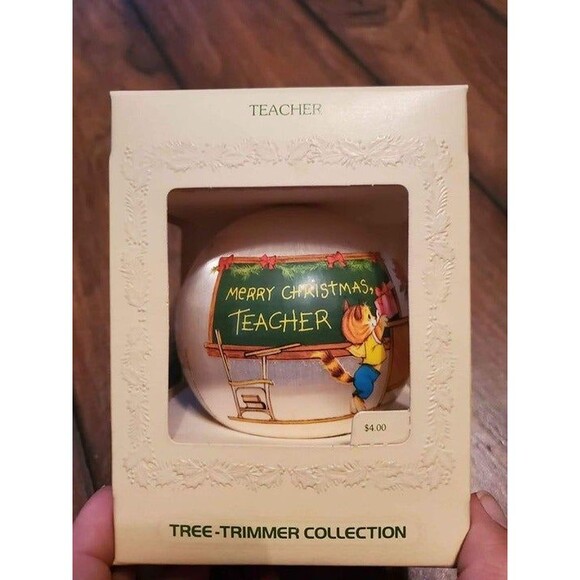 New Hallmark 1980 Teacher ornament - Picture 1 of 3